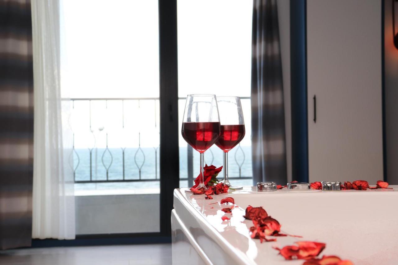 Blue Ay Boutique Hotel Atakum Екстериор снимка